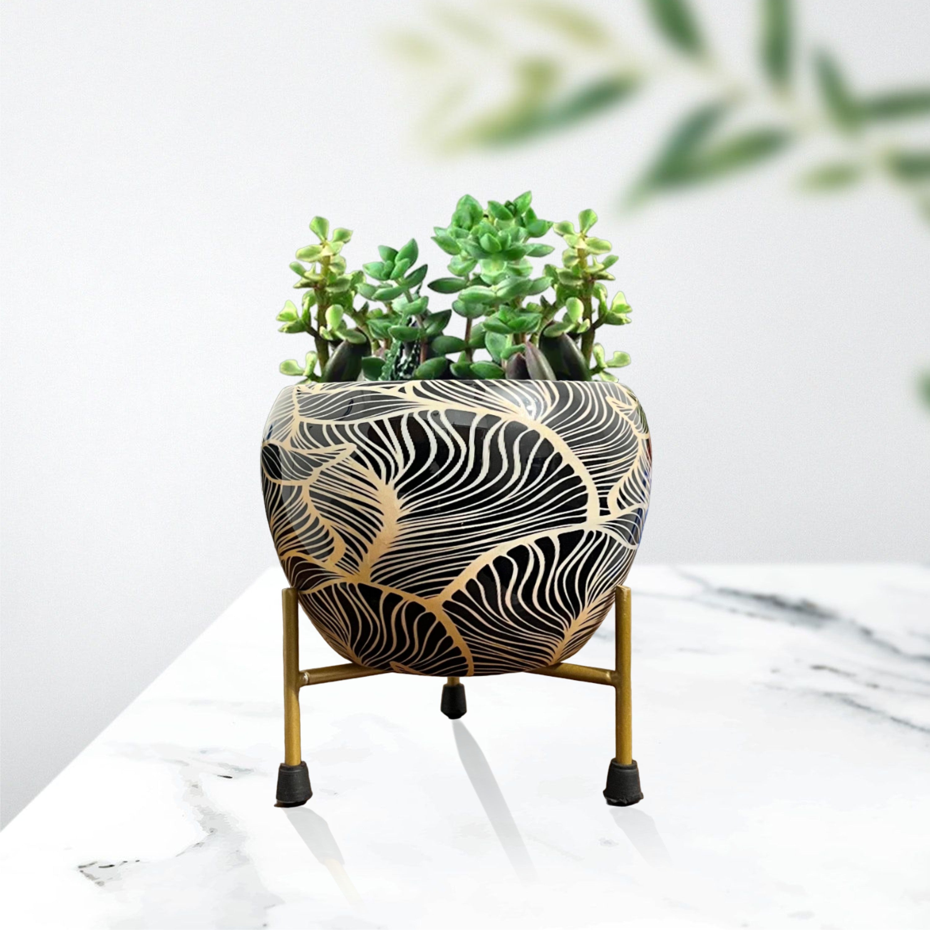 Bowl Design Metal Pot With Stand