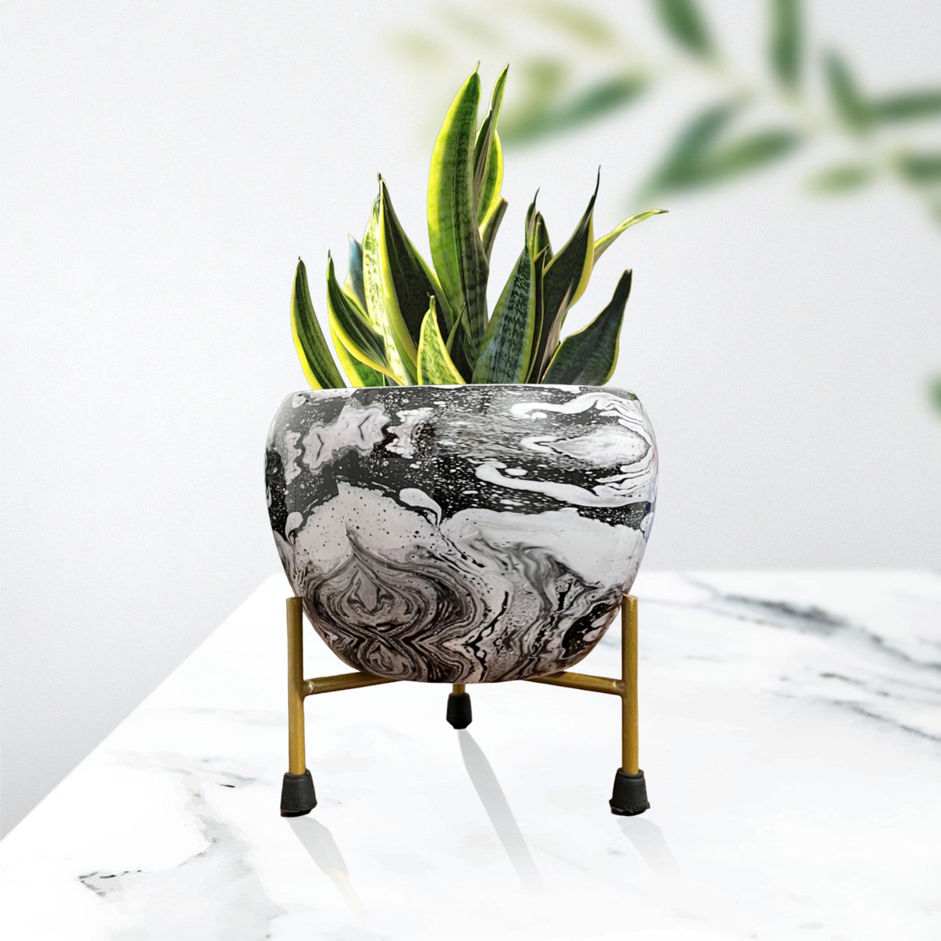 Bowl Design Metal Pot With Stand